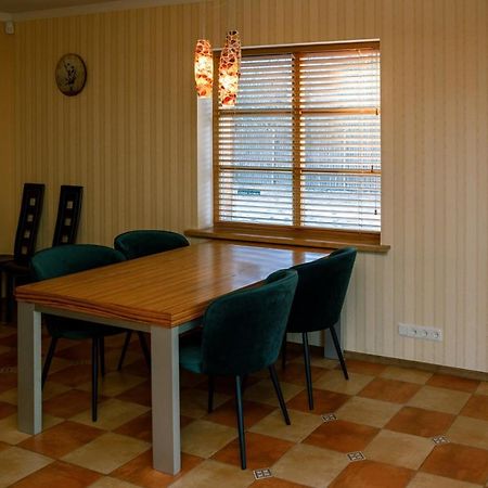 Bash Village House Ventspils Exterior foto